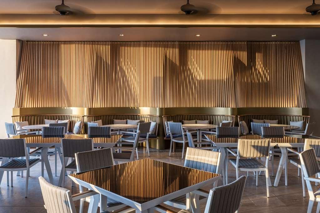 Hilton Santa Marta Hotel Restaurant photo