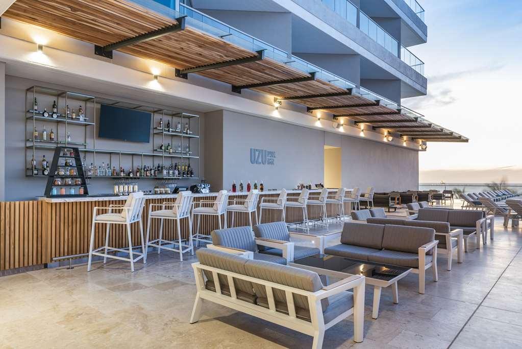 Hilton Santa Marta Hotel Restaurant photo